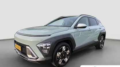 Groen Gebruikt 2025 Hyundai Kona Comfort SUV | € 30.895 (Eerlijke prijs)