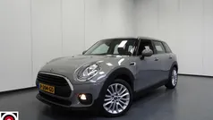 Grijs Gebruikt 2018 Mini One Clubman Salt Stationwagen | € 17.140 (Eerlijke prijs)