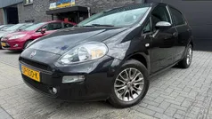 Gebruikt 2015 Fiat Punto Street Hatchback | € 5.450 (Eerlijke prijs)