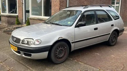 Gebruikt 2002 Toyota Corolla Terra Stationwagen | € 2.250 (Eerlijke prijs)
