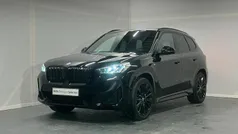 Zwart, metallic lak Gebruikt 2023 BMW iX1 Shadowline SUV | € 45.880 (Eerlijke prijs)