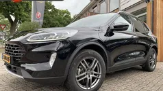 Zwart Gebruikt 2023 Ford Kuga Titanium SUV | € 21.900 (Super prijs)
