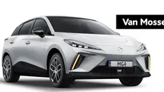 Gebruikt 2025 MG MG4 EV Trophy Hatchback | € 36.287 (Eerlijke prijs)