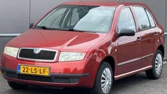 Oranje Gebruikt 2003 Skoda Fabia Ambiente Hatchback | € 1.449 (Eerlijke prijs)