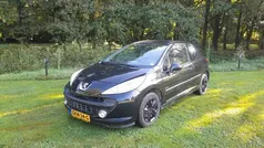 Zwart Gebruikt 2009 Peugeot 207 Hatchback | € 2.990 (Eerlijke prijs)