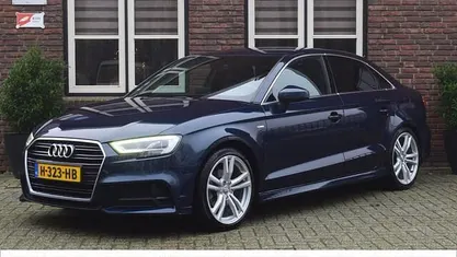 Gebruikt 2020 Audi A3 S-Line Sedan | € 20.499 (Goede deal)