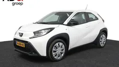Gebruikt 2022 Toyota Aygo Play Hatchback | € 15.950 (Goede deal)