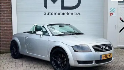 Occasion Audi TT Roadster 150 PK (110 kW) 2001 Grijs Cabriolet