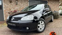Zwart Gebruikt 2008 VW Golf V Hatchback | € 4.950 (Eerlijke prijs)