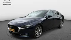 Gebruikt 2020 Mazda 3 Luxury Sedan | € 20.950 (Eerlijke prijs)