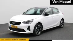 Wit Gebruikt 2023 Opel Corsa-e Hatchback | € 19.740 (Eerlijke prijs)
