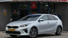 Gebruikt 2020 Kia Ceed Hatchback | € 15.685 (Eerlijke prijs)