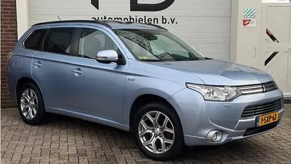 Occasion Mitsubishi Outlander Instyle 121 PK (88 kW) 2013 SUV