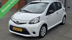 Gebruikt 2014 Toyota Aygo Hatchback | € 3.499 (Eerlijke prijs)