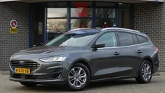 Grijs Gebruikt 2022 Ford Focus Titanium Stationwagen | € 15.844 (Eerlijke prijs)