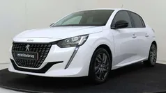 Wit Gebruikt 2023 Peugeot 208 Active Hatchback | € 16.925 (Eerlijke prijs)