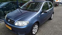 Blauw Gebruikt 2005 Fiat Punto Young Hatchback | € 1.500 (Eerlijke prijs)