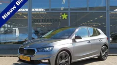 Grijs Gebruikt 2022 Skoda Fabia Business Line Hatchback | € 18.950 (Eerlijke prijs)