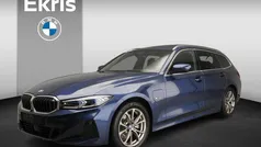 Blauw Gebruikt 2023 BMW 320 Comfort Edition Stationwagen | € 34.900 (Eerlijke prijs)