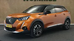 Oranje Gebruikt 2020 Peugeot 2008 GT-line SUV | € 20.945 (Eerlijke prijs)