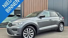 Grijs Gebruikt 2021 VW T-Roc Business SUV | € 17.999 (Eerlijke prijs)