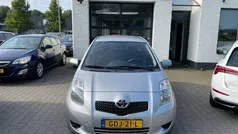 Grijs Gebruikt 2006 Toyota Yaris Hatchback | € 3.799 (Eerlijke prijs)