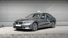 Grijs Gebruikt 2020 BMW 330 Sedan | € 33.900 (Eerlijke prijs)