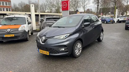 Grijs Gebruikt 2021 Renault Zoe Experience Hatchback | € 14.945 (Eerlijke prijs)