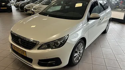 Occasion Peugeot 308 SW 131 PK (96 kW) 2020 Wit Stationwagen