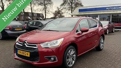 Occasion Citroën DS4 So Chic 120 PK (88 kW) 2012 Rood Hatchback