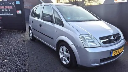 Gebruikt 2003 Opel Meriva Essentia MPV | € 1.145 (Eerlijke prijs)