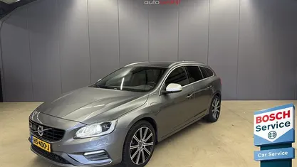 Occasion Volvo V60 R-Design 2015 Grijs Stationwagen