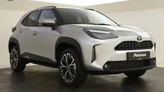 Grijs Gebruikt 2025 Toyota Yaris Edition SUV | € 32.899 (Eerlijke prijs)