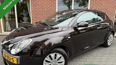 Zwart Gebruikt 2016 Alfa Romeo MiTo Exclusive Hatchback | € 6.899 (Eerlijke prijs)