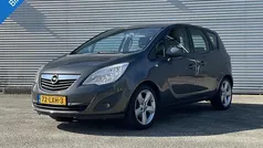 Grijs, metallic lak Gebruikt 2010 Opel Meriva Edition MPV | € 4.250 (Eerlijke prijs)