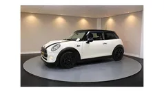 Wit Gebruikt 2015 Mini ONE Business Hatchback | € 10.940 (Eerlijke prijs)