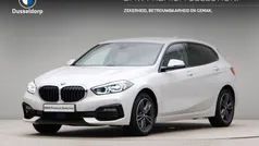 Gebruikt 2022 BMW 118 Sport Line Hatchback | € 24.950 (Eerlijke prijs)