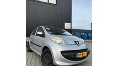 Grijs Gebruikt 2009 Peugeot 107 Hatchback | € 1.900 (Eerlijke prijs)