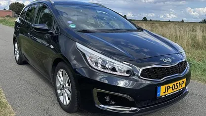 Zwart Gebruikt 2016 Kia Ceed Sportswagon First Edition Stationwagen | € 6.450 (Eerlijke prijs)