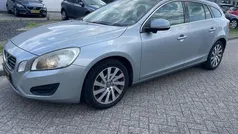 Gebruikt 2012 Volvo V60 Momentum Stationwagen | € 4.900 (Eerlijke prijs)