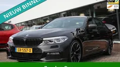 Zwart, metallic lak Gebruikt 2018 BMW 520 Executive Sedan | € 31.945 (Eerlijke prijs)