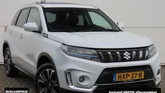 Gebruikt 2023 Suzuki Vitara Style SUV | € 25.950 (Eerlijke prijs)