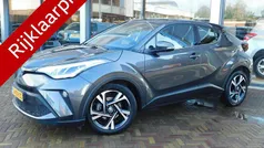 Grijs Gebruikt 2023 Toyota C-HR SUV | € 25.400 (Eerlijke prijs)