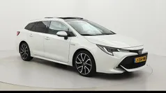 Wit Gebruikt 2020 Toyota Corolla Premium Stationwagen | € 23.999 (Eerlijke prijs)