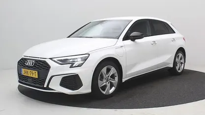 Occasion 2023 Audi A3 Sportback S-Line Hatchback | € 28.935 (Super prijs)