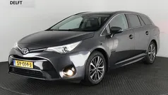 Grijs Gebruikt 2017 Toyota Avensis Stationwagen | € 16.400 (Eerlijke prijs)