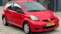 Gebruikt 2011 Toyota Aygo Hatchback | € 2.499 (Eerlijke prijs)