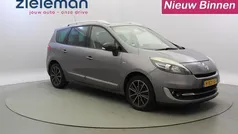 Grijs Gebruikt 2013 Renault Scénic III Collection MPV | € 5.845 (Eerlijke prijs)
