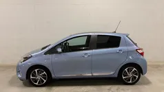 Blauw Gebruikt 2018 Toyota Yaris Premium Hatchback | € 15.888 (Eerlijke prijs)