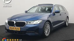 Blauw Gebruikt 2022 BMW 530e Sport Line Stationwagen | € 33.940 (Goede deal)